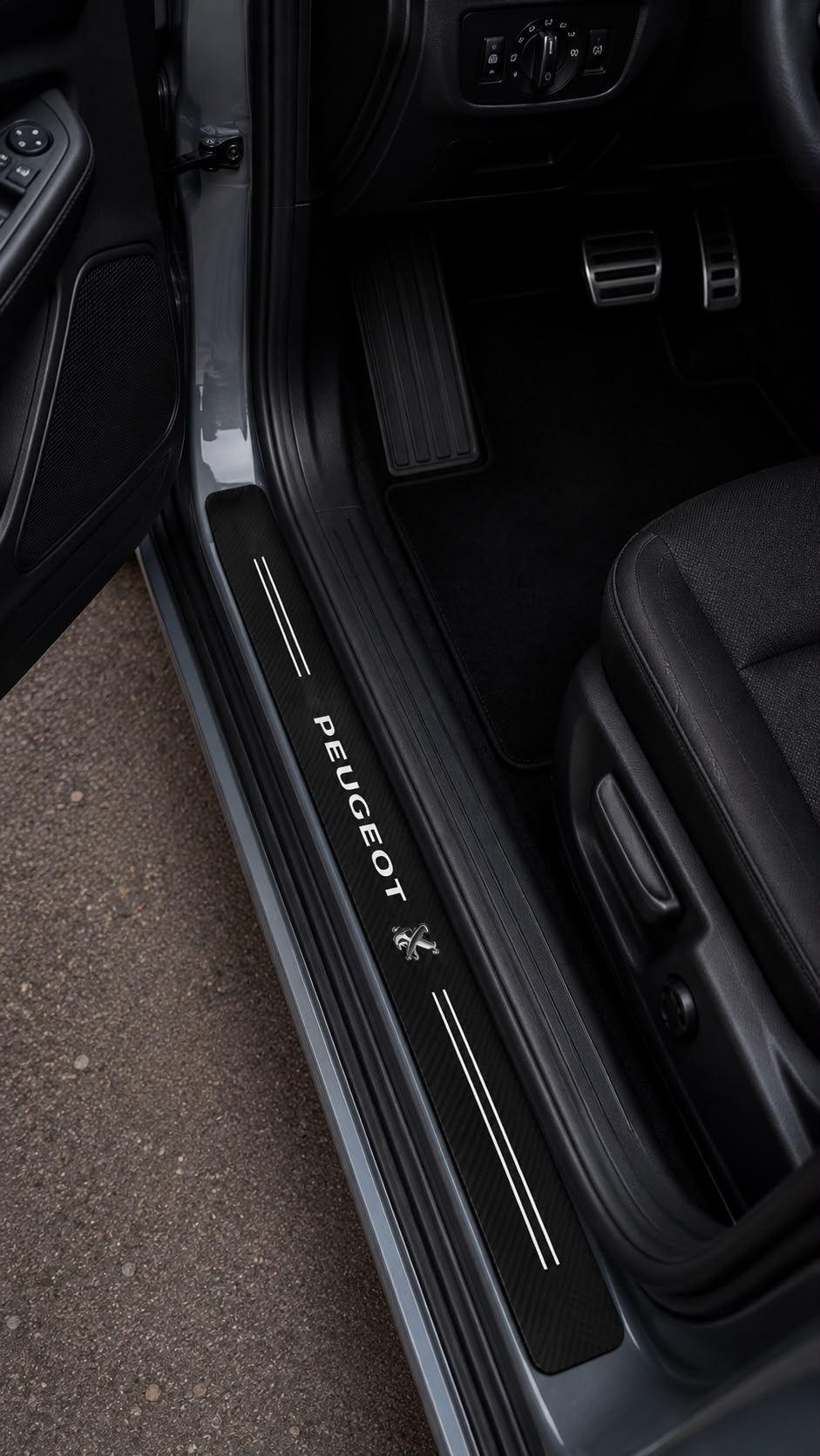 Protectie praguri Peugeot Set 5 piese Ornamente praguri aspect Carbon Peugeot + Portbagaj