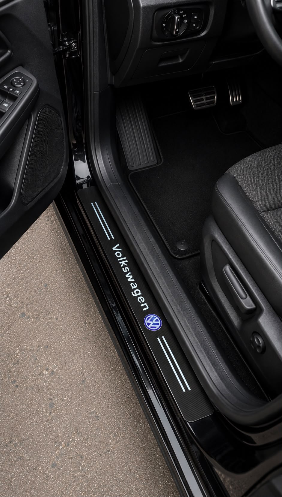 Protectie praguri Volkswagen Set 5 piese Ornamente praguri aspect Carbon Volkswagen + Portbagaj