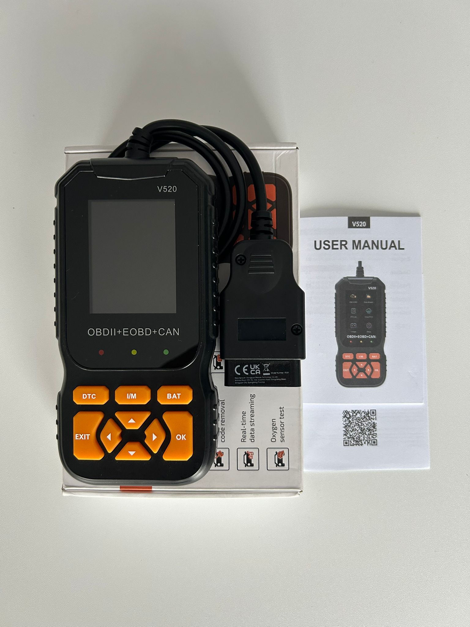 Tester Diagnoză Auto OBD2 V520 – Scanner Auto Plug & Play